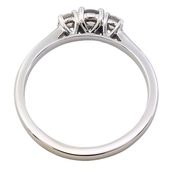 18ct white gold Diamond 3 stone Ring size O